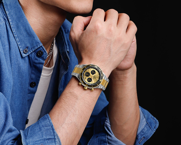 ساعت مچی مردانه ناوی فورس کرنوگراف کد 8049